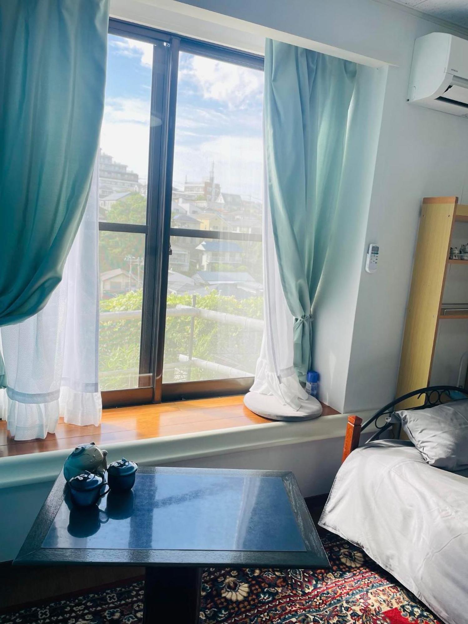 ソフィアハウス横浜 -女性専用シェアハウス- Sopfia House Yokohama For Women Only Shared House Hotel Ngoại thất bức ảnh
